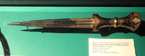 ../assets/images/Dagger,_Ottoman_Empire_or_Egypt,_blade_1860-1861_by_Shaban_Ziya,_hilt_circa_1700-1750_by_Othman-_Higgins_Armory_Museum_-_DSC05552.JPG